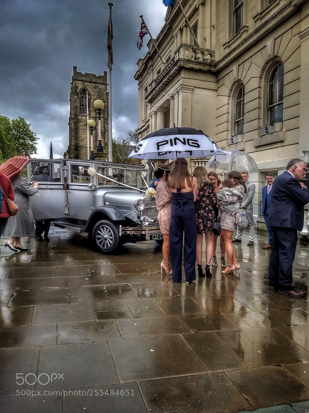 Motorola Moto G (5) Plus sample photo. Rainy wedding day photography