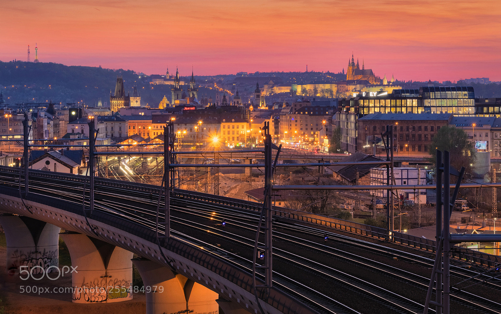 Canon EOS 80D sample photo. Burning prague ii photography