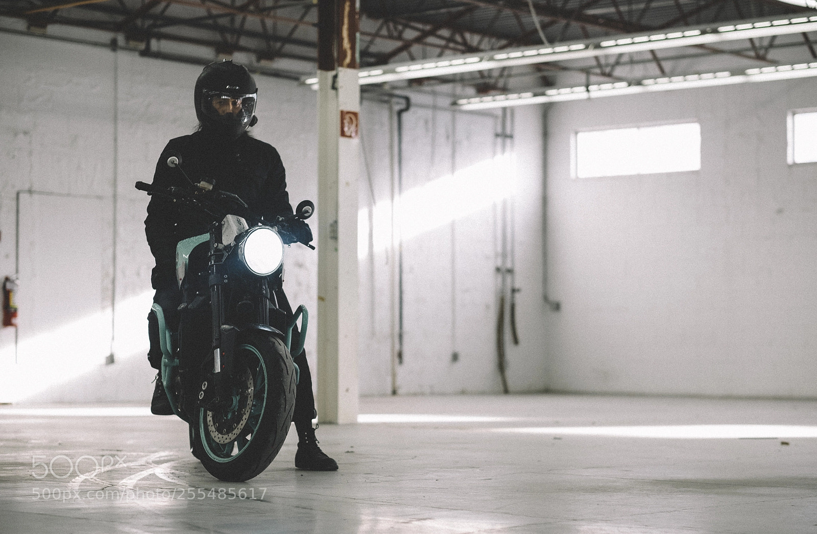Fujifilm X-E2 sample photo. Motorcycle photography