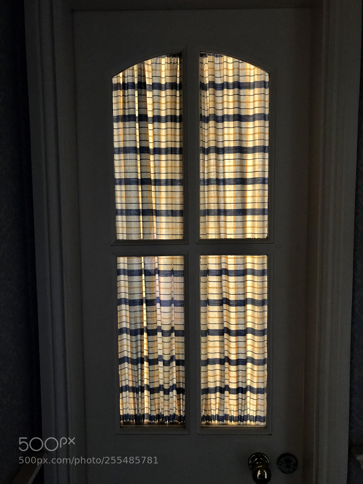 Apple iPhone 7 sample photo. Door curtain photography