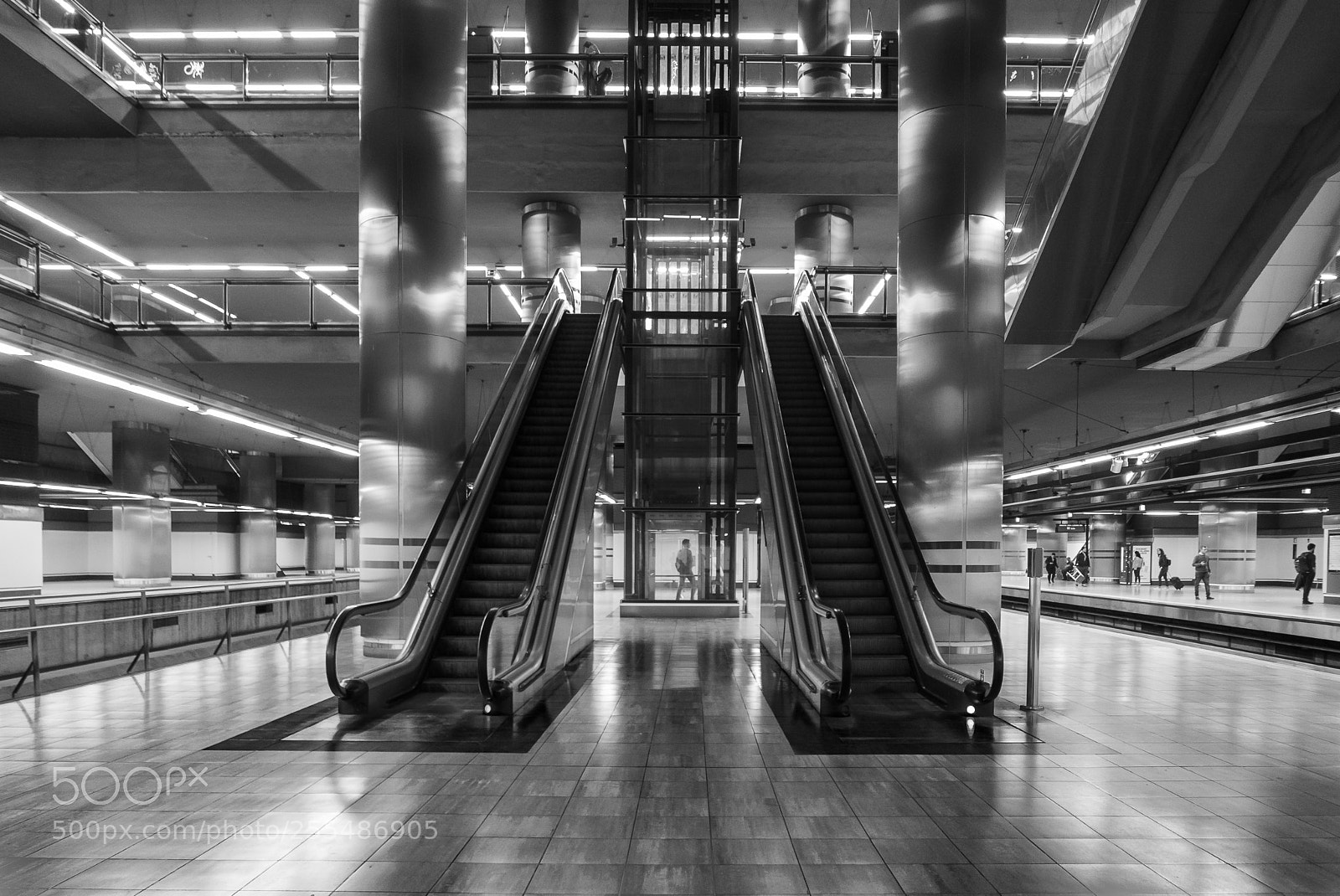 Panasonic Lumix DMC-LX100 sample photo. Subway´s stair... photography