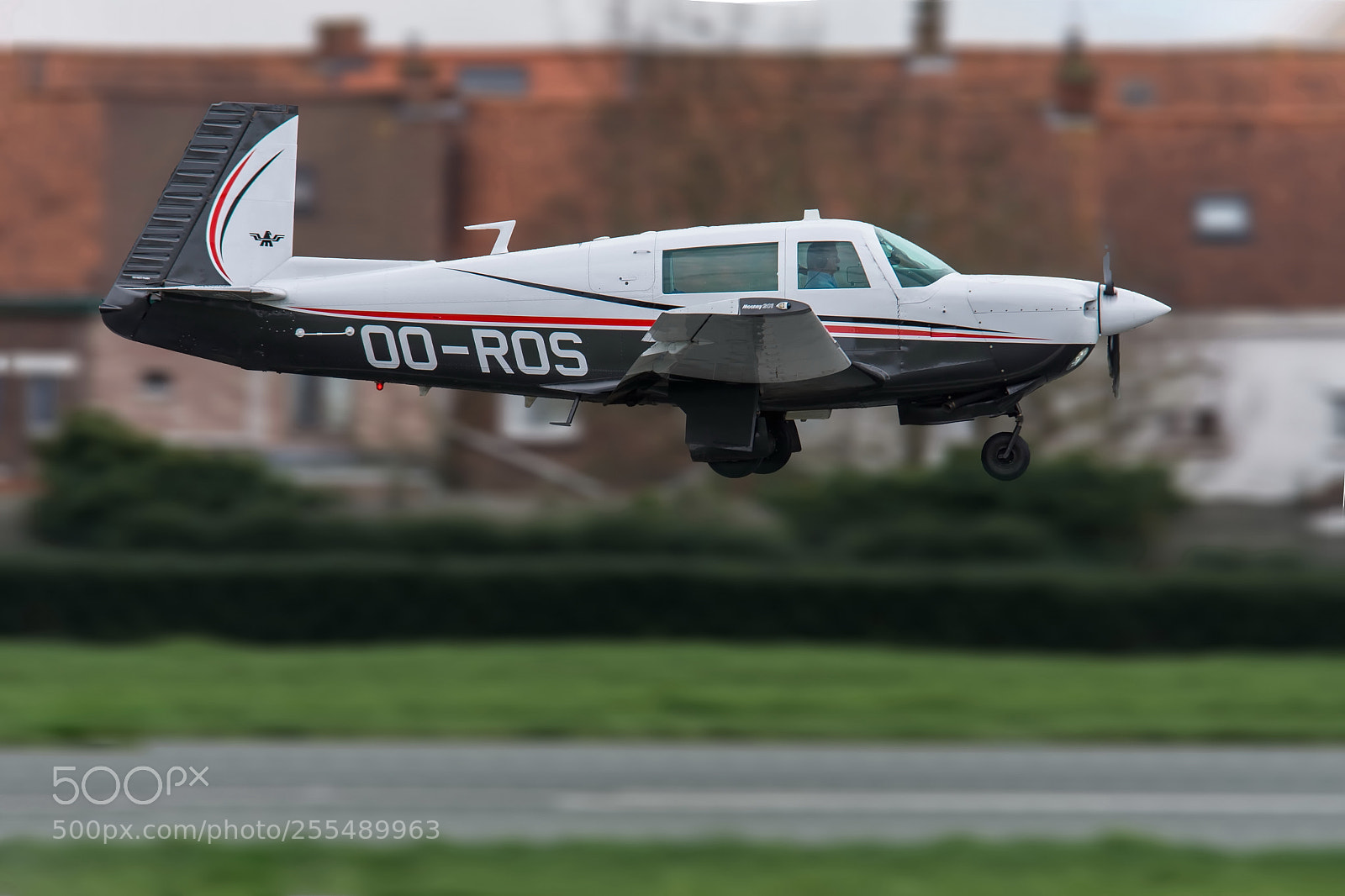 Nikon D7200 sample photo. Mooney m20j-201 photography