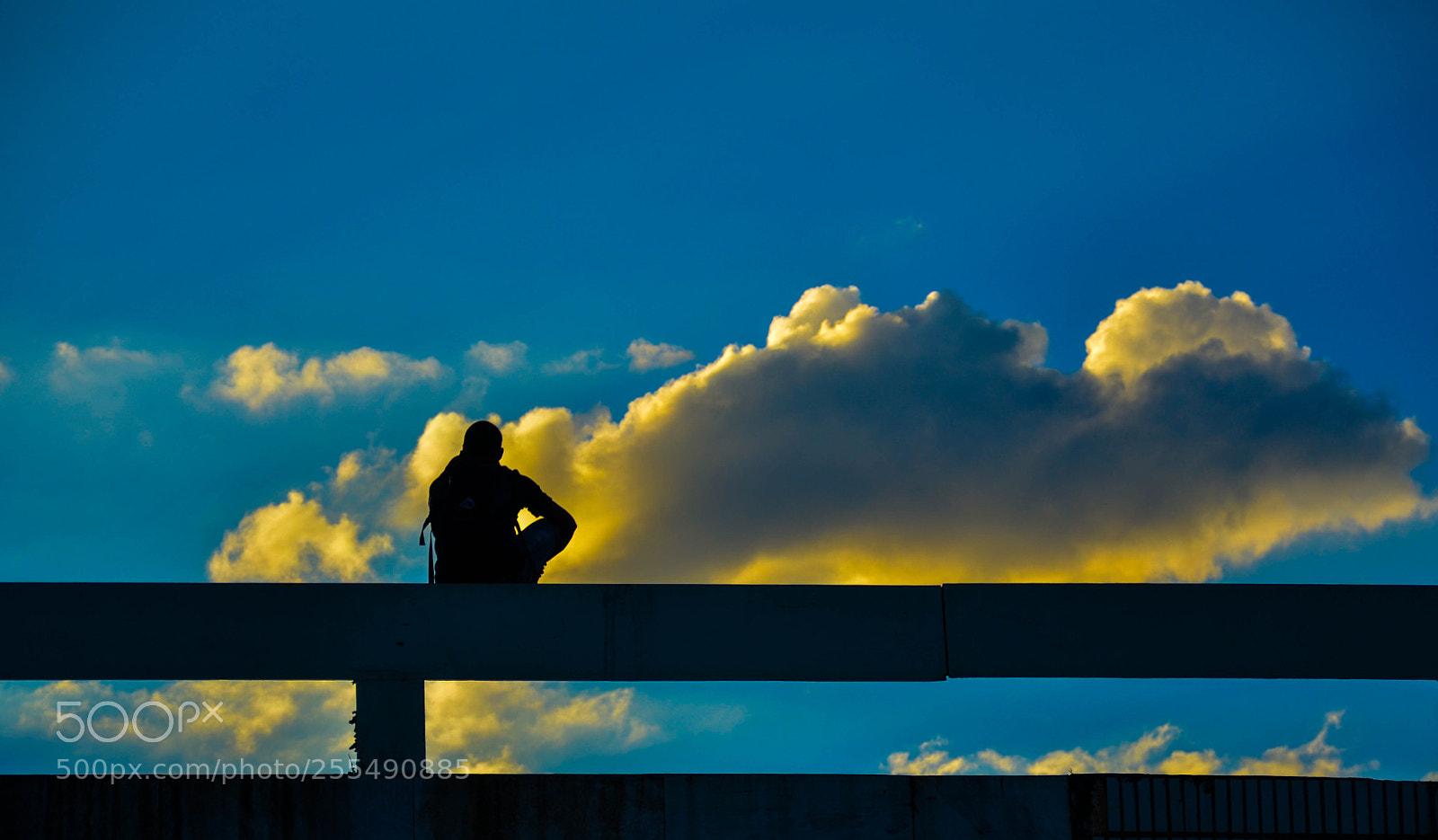 Nikon D7000 sample photo. Talking to the cloud photography