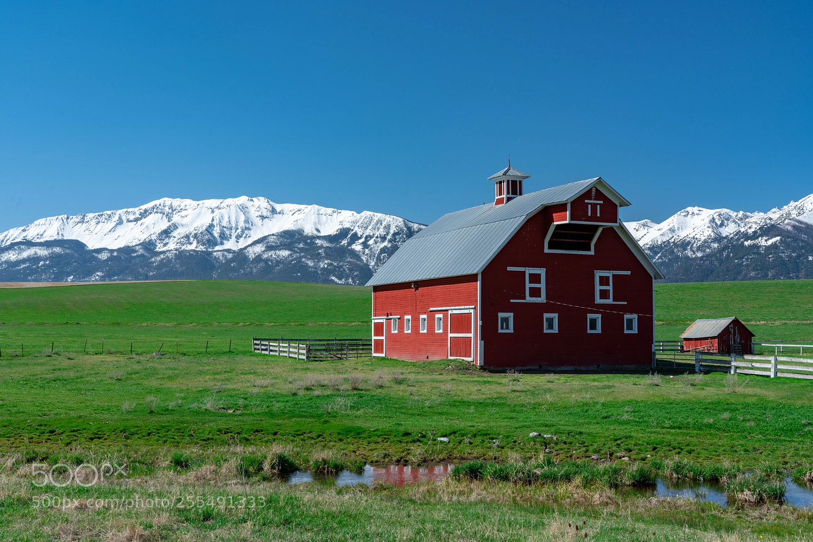 Sony a7R III sample photo. Red barn photography