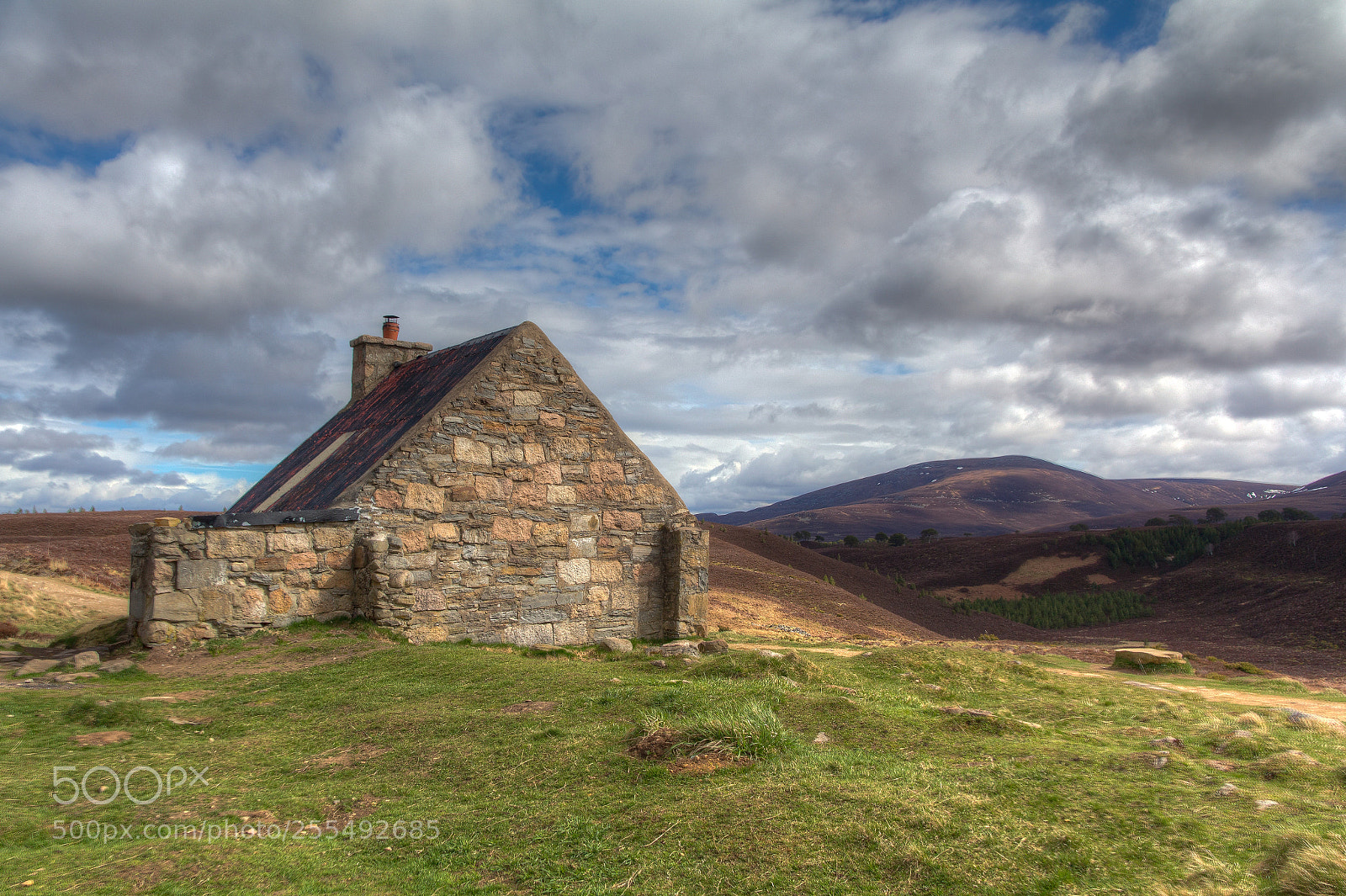 Canon EOS 650D (EOS Rebel T4i / EOS Kiss X6i) sample photo. The bothy photography