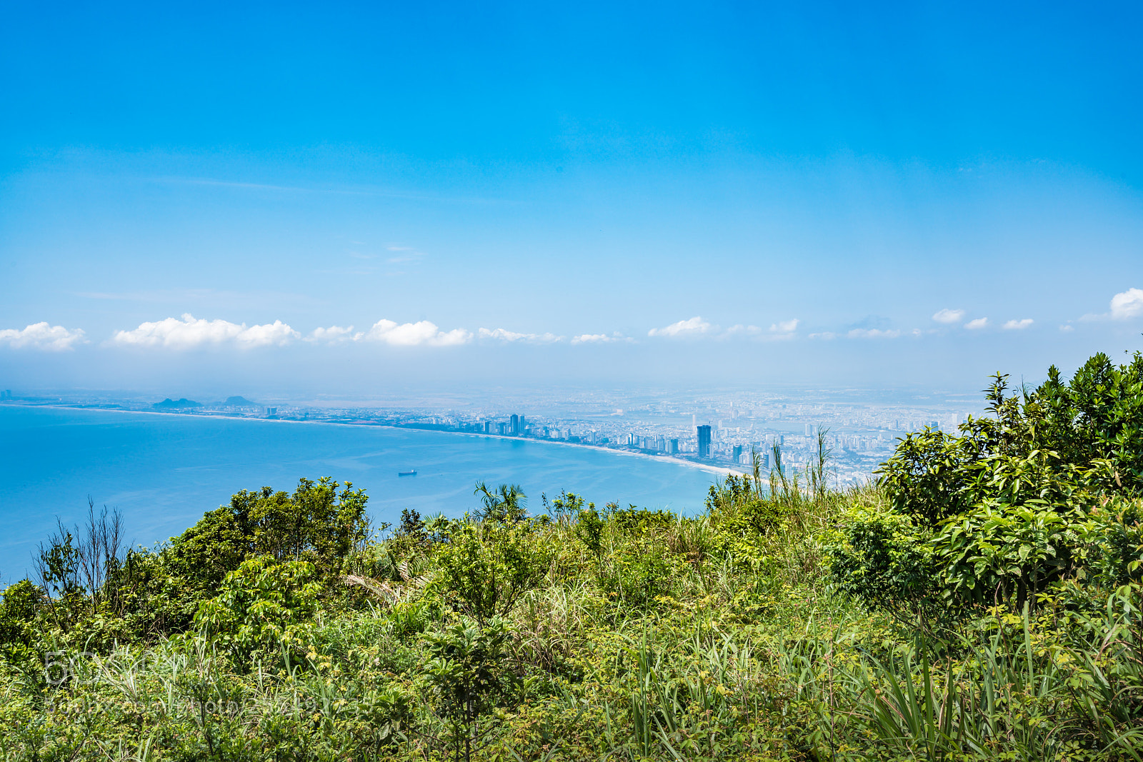 Sony a7R III sample photo. Son tra photography