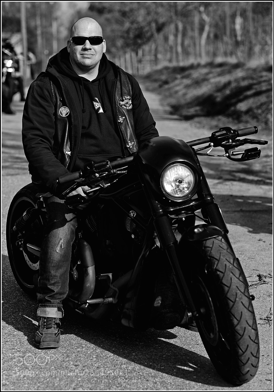 Fujifilm X-T1 sample photo. Portrait of a motorcycle photography