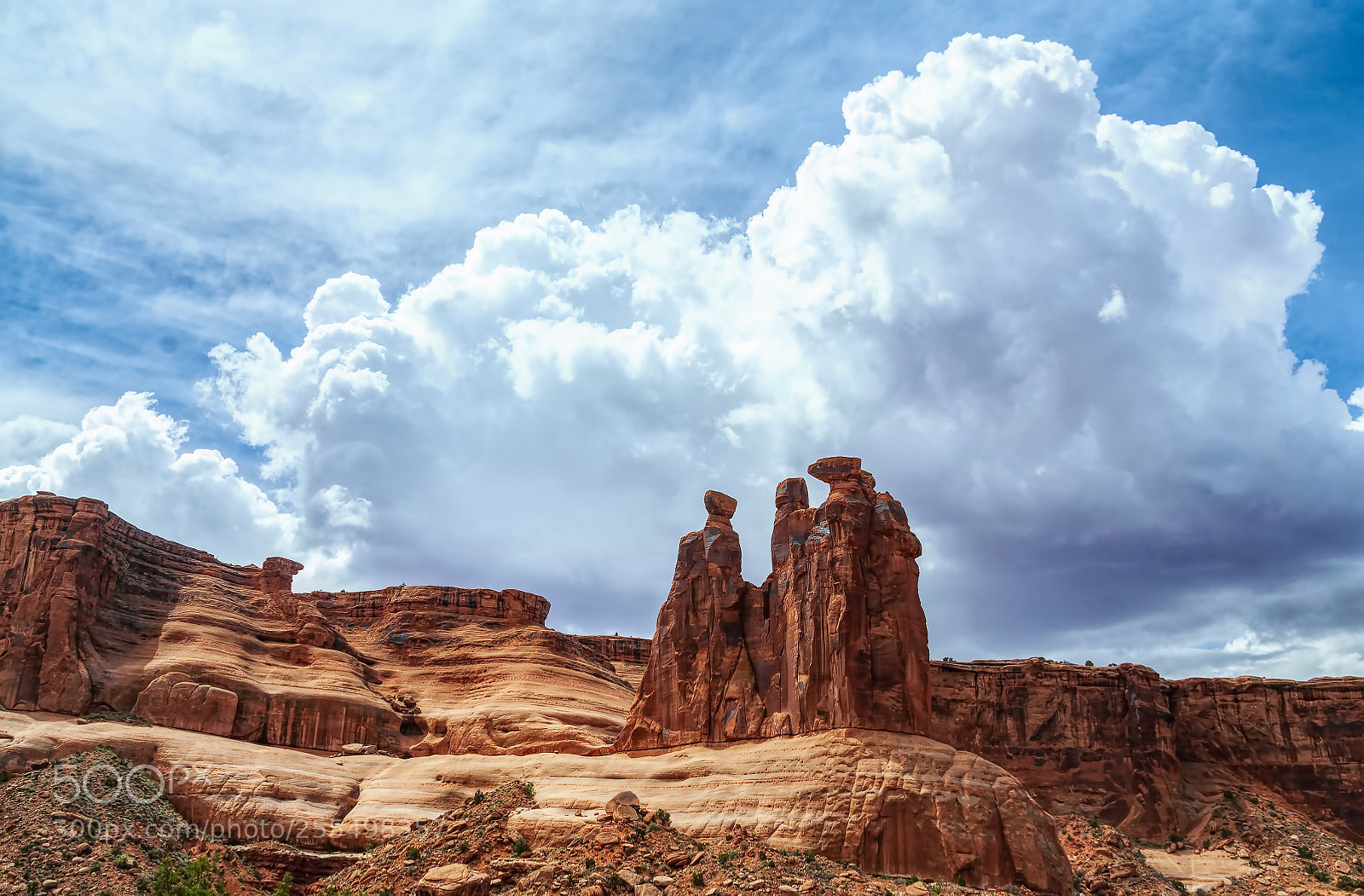 Nikon D90 sample photo. The three sisters photography