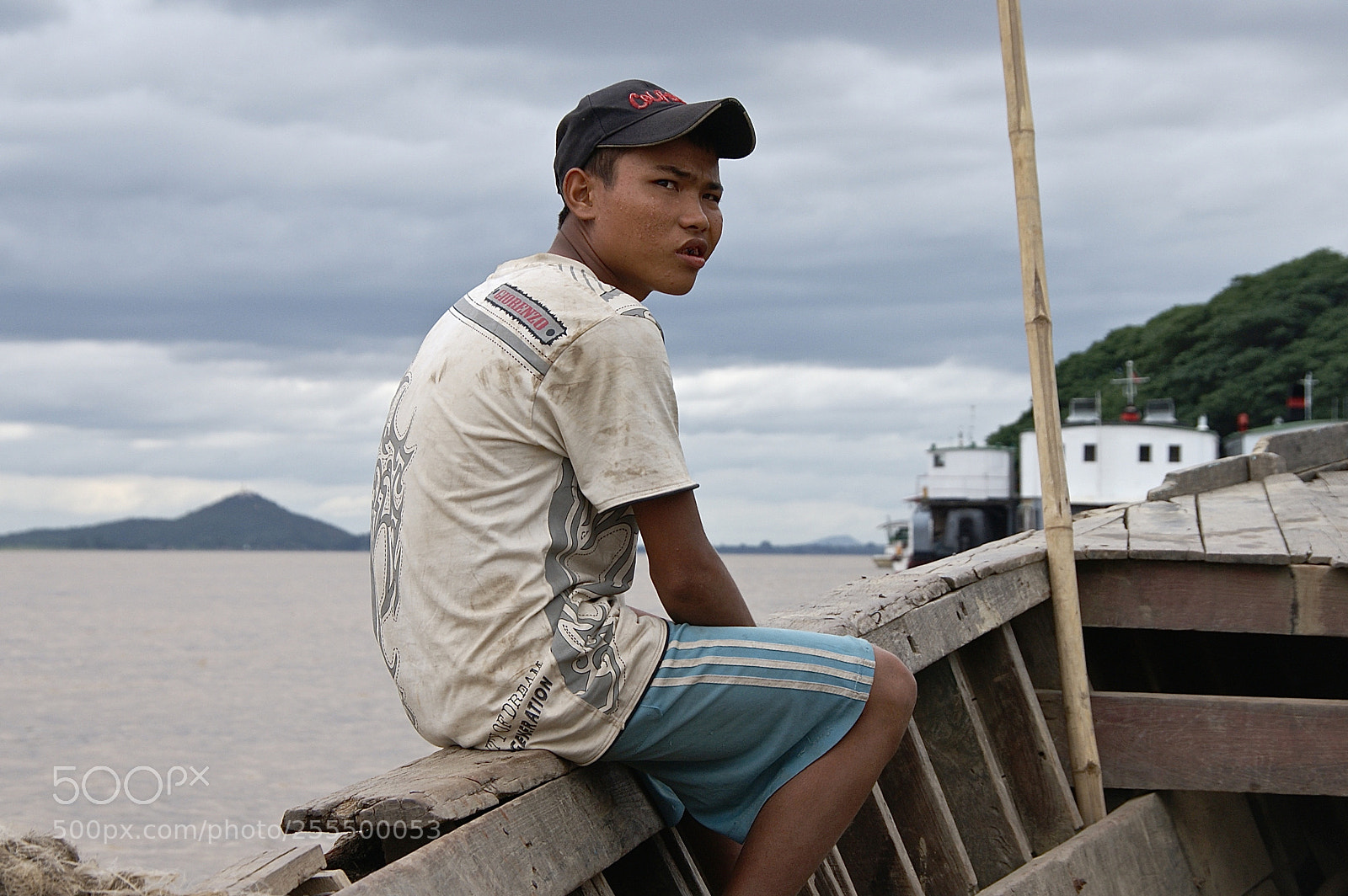Sony Alpha DSLR-A300 sample photo. Burma road photography
