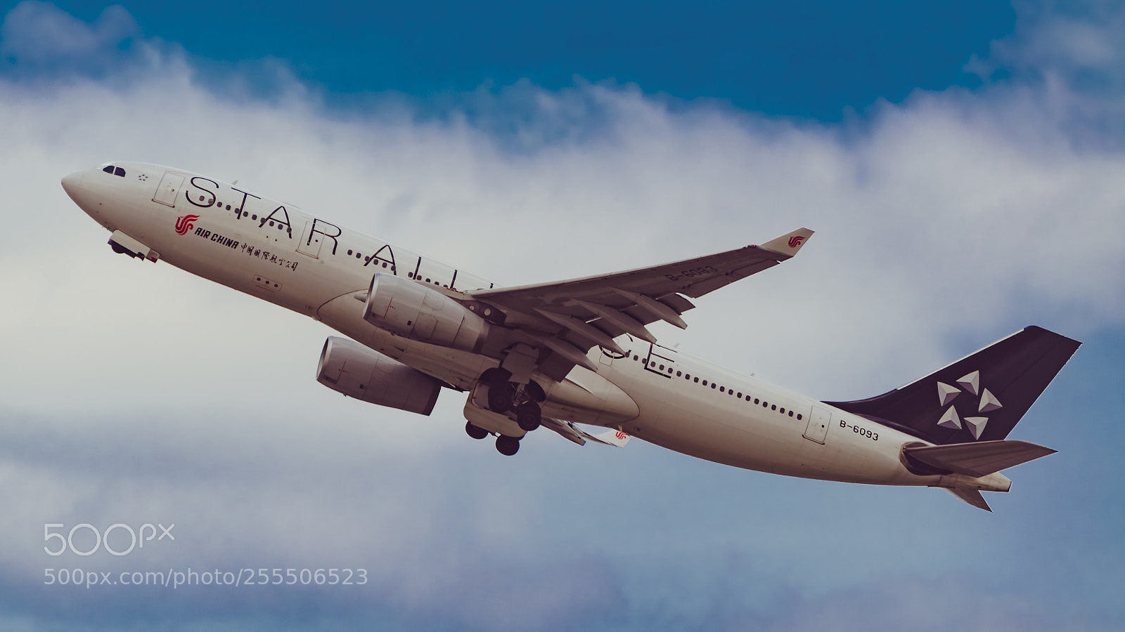Nikon D5100 sample photo. Airbus a330-243 b-6093 air photography