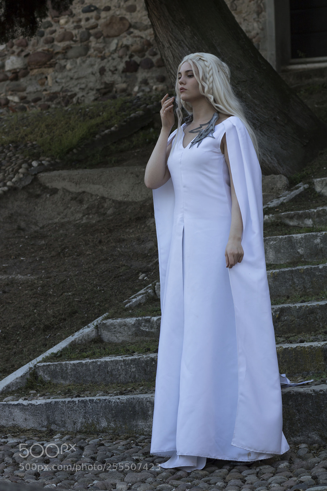 Canon EOS 760D (EOS Rebel T6s / EOS 8000D) sample photo. Volta mantovana in cosplay  photography