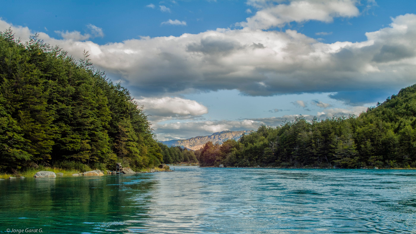 Fujifilm FinePix S2 Pro sample photo. The baker river is located in the xi region chile. photography