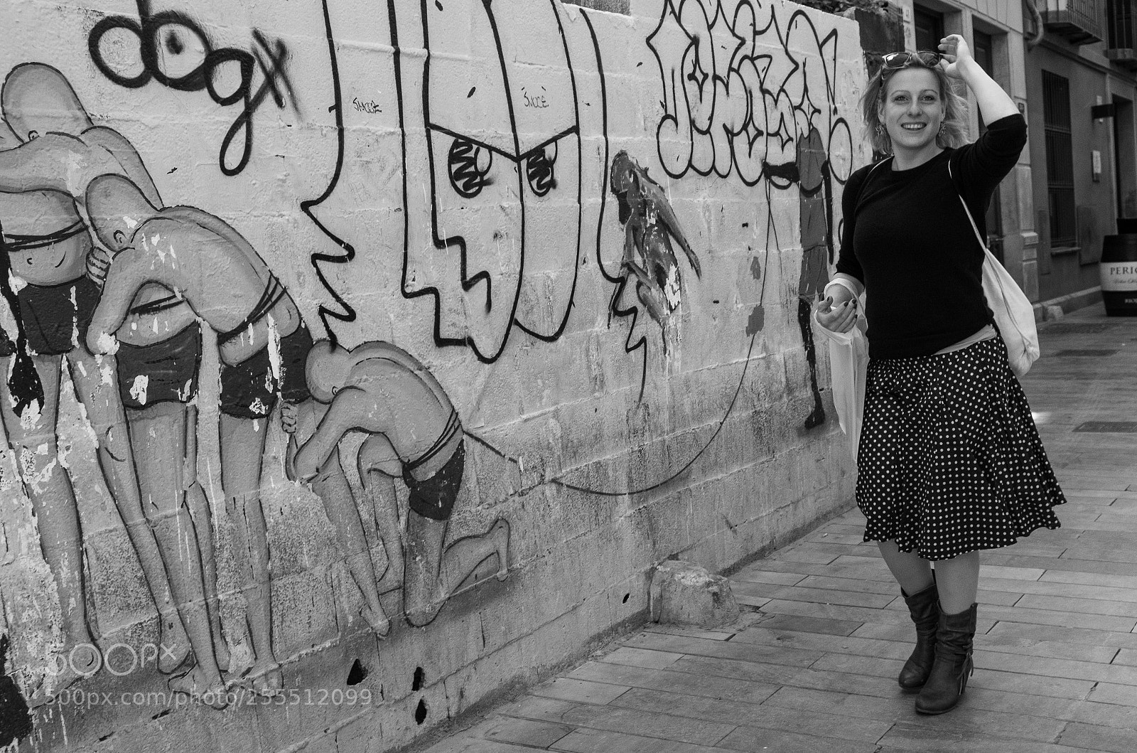 Fujifilm X-T20 sample photo. The woman and the photography