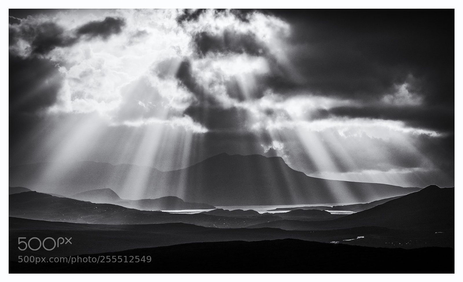 Fujifilm X-T1 sample photo. Light on ben mor photography
