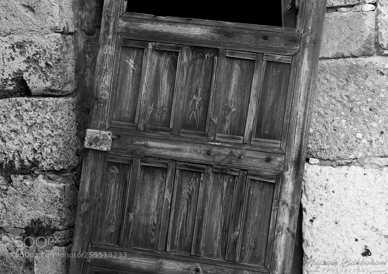 Nikon D7100 sample photo. A door from the photography