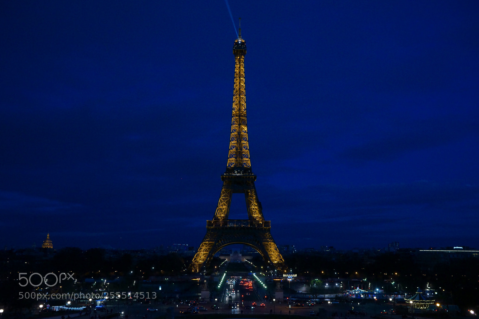 Sony a7 sample photo. Torre eiffel hora azul photography