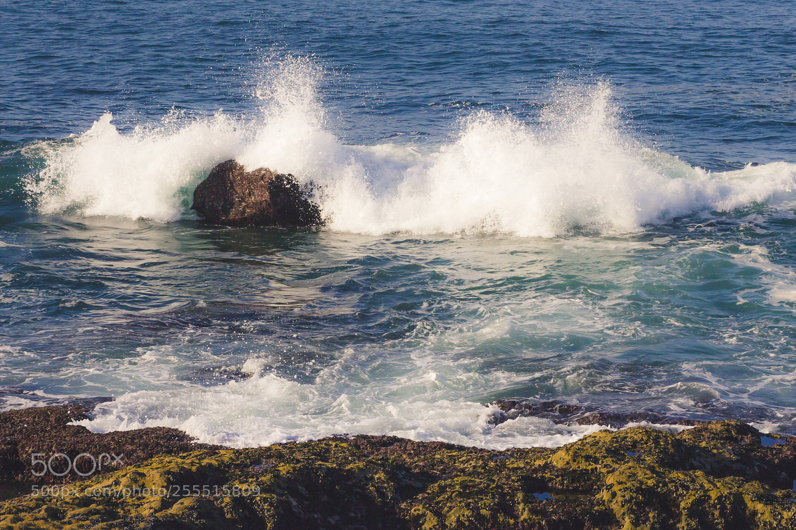 Canon EOS 60D sample photo. Waves near lisbon photography