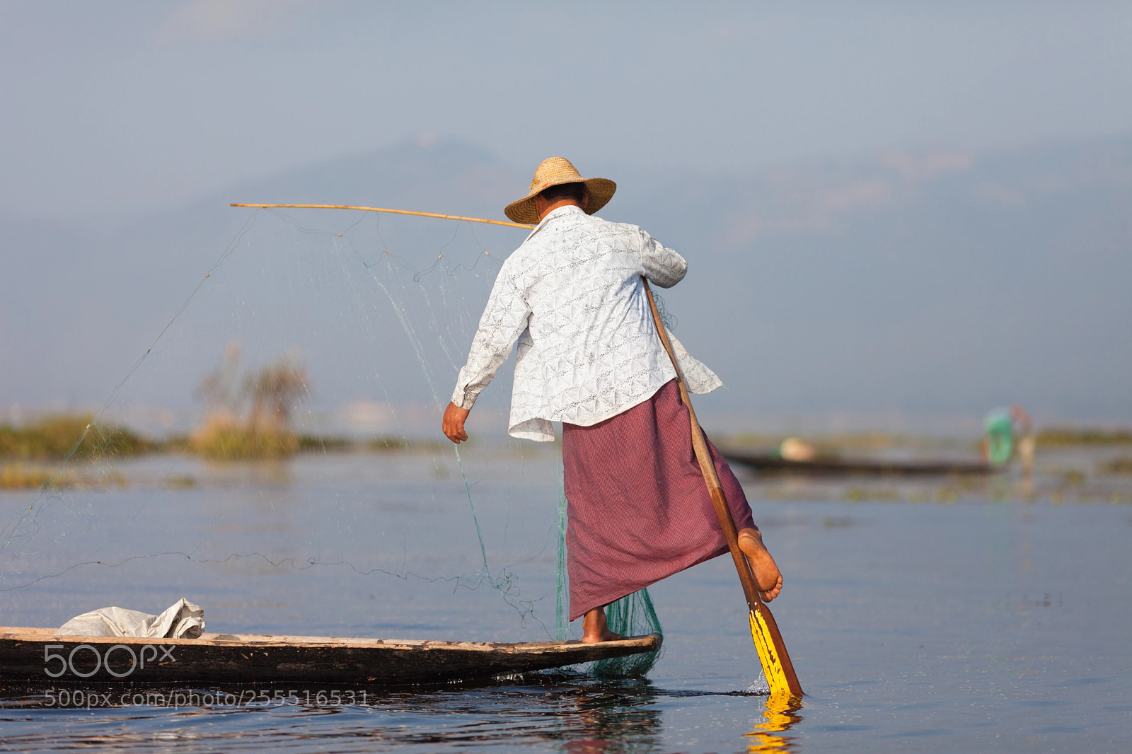 Canon EOS 5D Mark II sample photo. Fisherman of inle lake photography