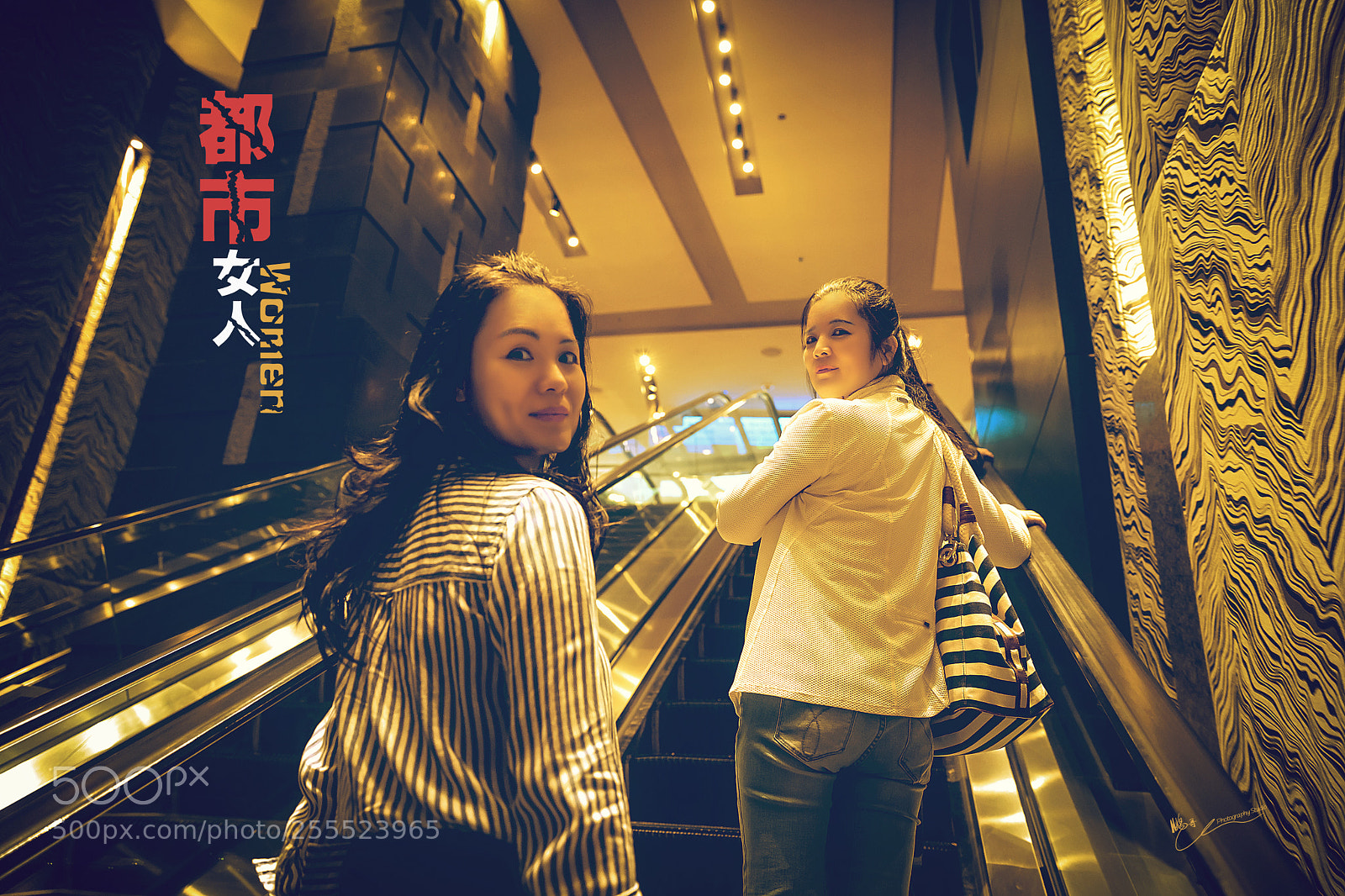 Canon EOS 6D Mark II sample photo. 都市女人 photography