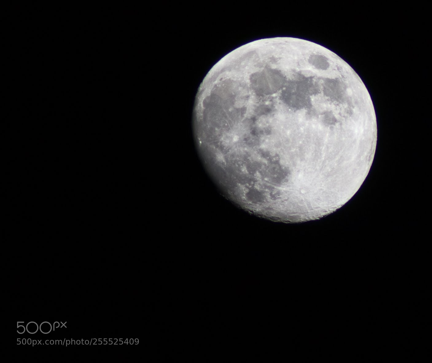 Canon EOS 700D (EOS Rebel T5i / EOS Kiss X7i) sample photo. Zunehmender mond photography