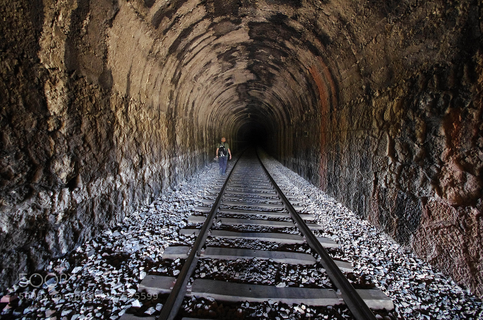 Pentax K-5 sample photo. El túnel photography