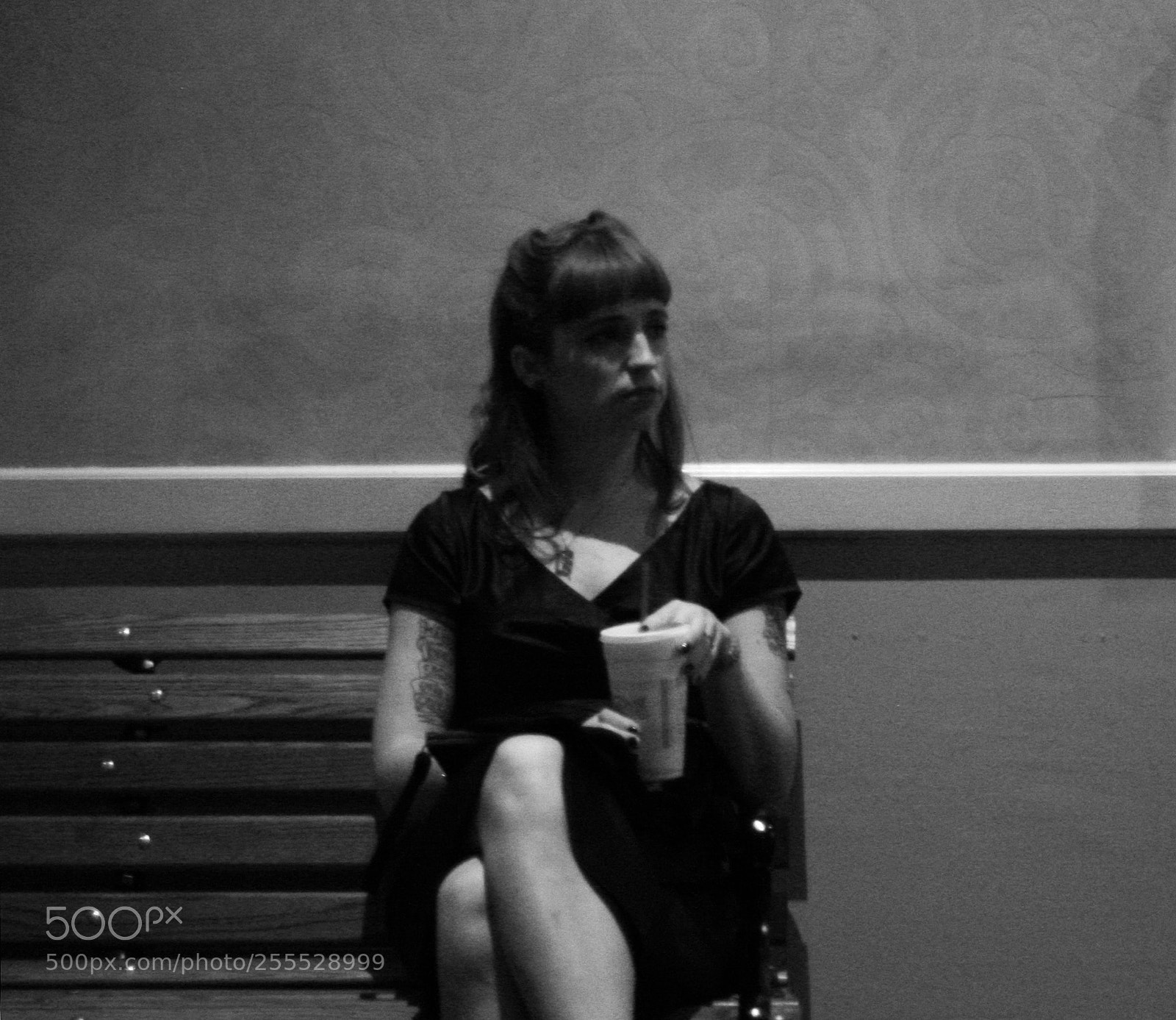 Canon EOS 30D sample photo. Pin up doll waiting photography