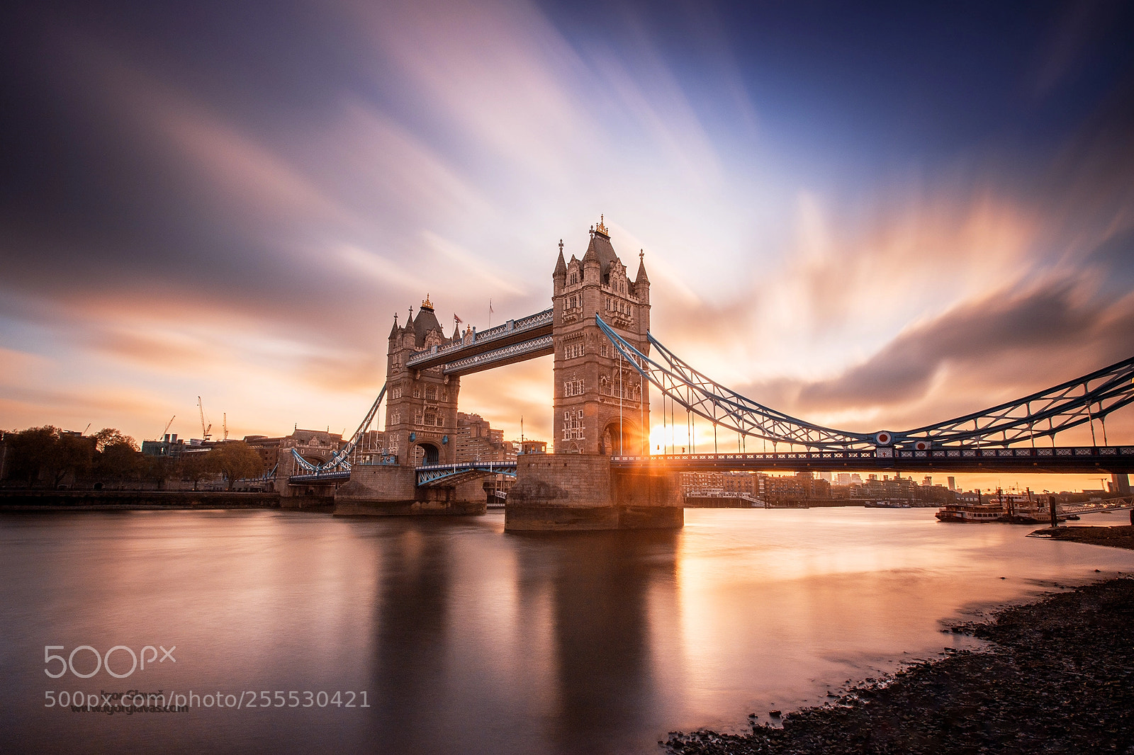 Canon EOS 6D Mark II sample photo. Tower bridge photography