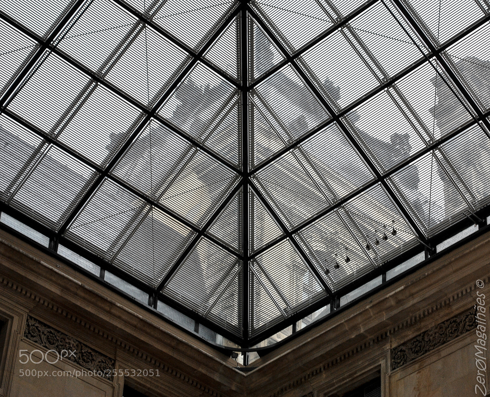 Nikon D3000 sample photo. Louvre photography