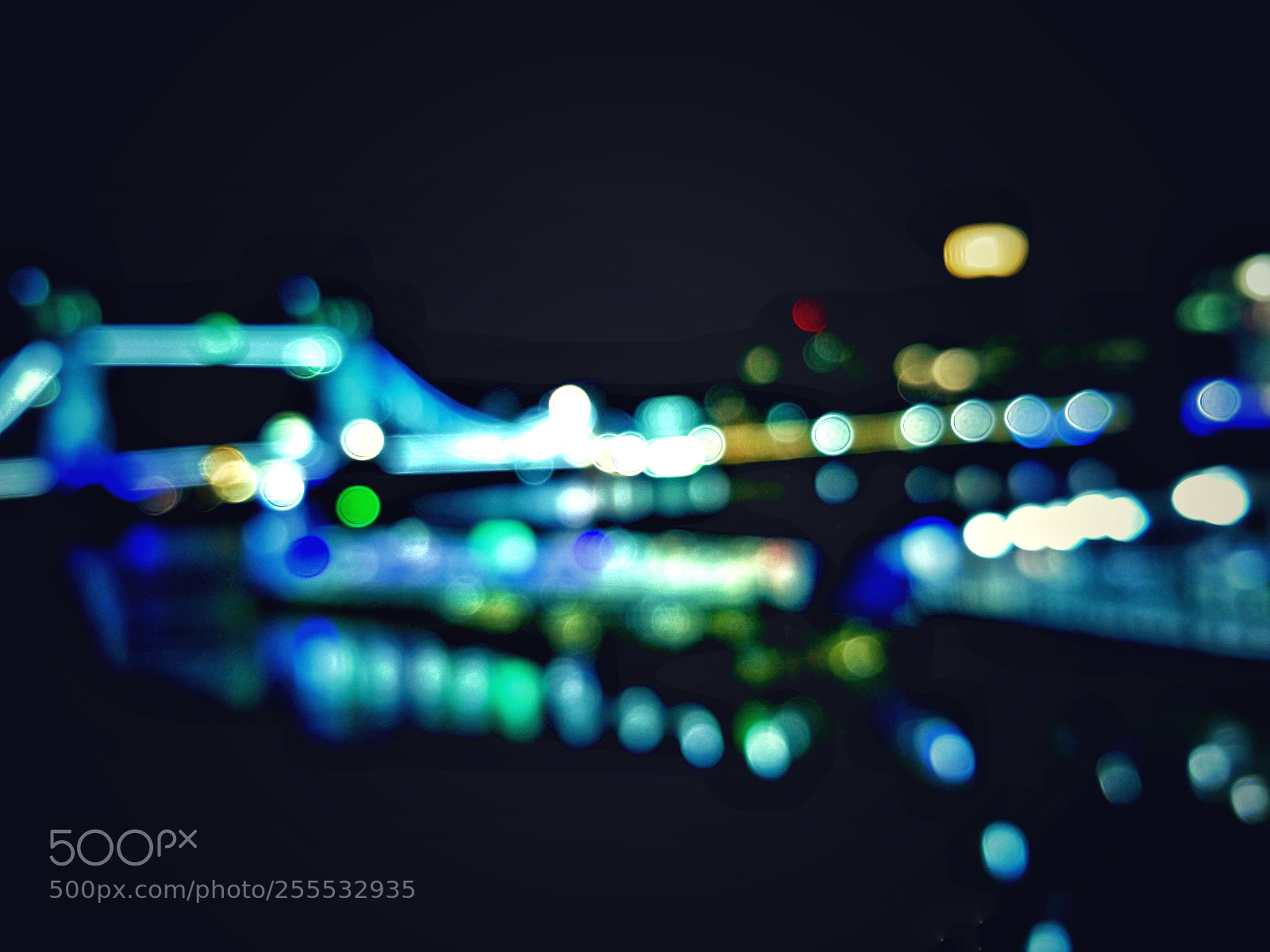 Samsung Galaxy S8 sample photo. The blurred lights photography