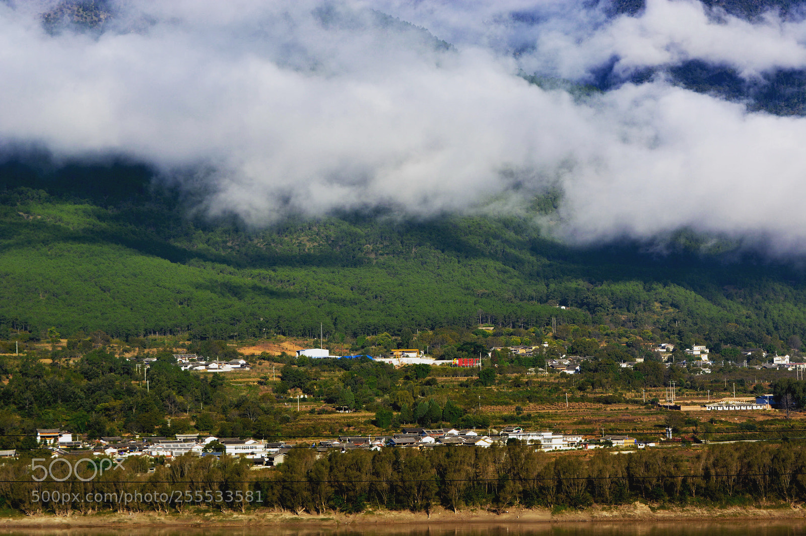 Nikon D5200 sample photo. 山村人家 photography