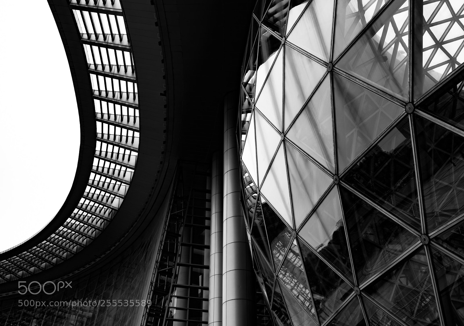 Sony a7R II sample photo. The globe photography