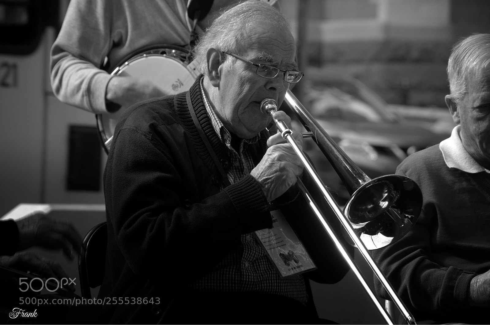 Nikon D7000 sample photo. Talent on the street photography