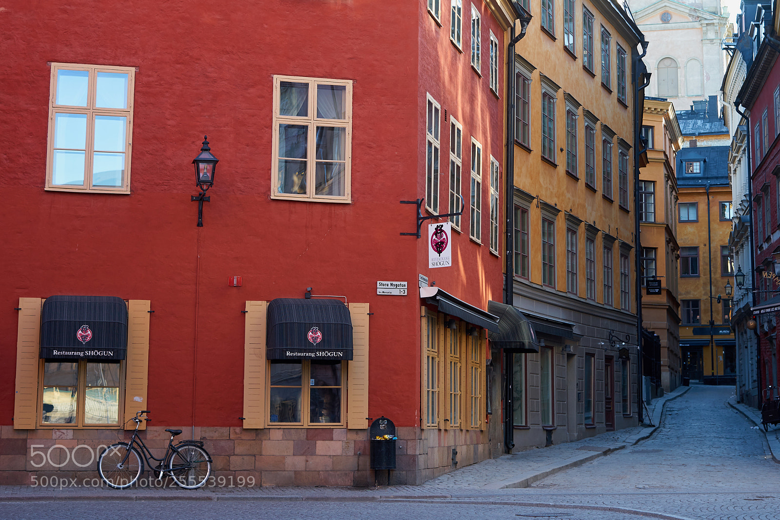 Sony a7 sample photo. Early morning in old photography