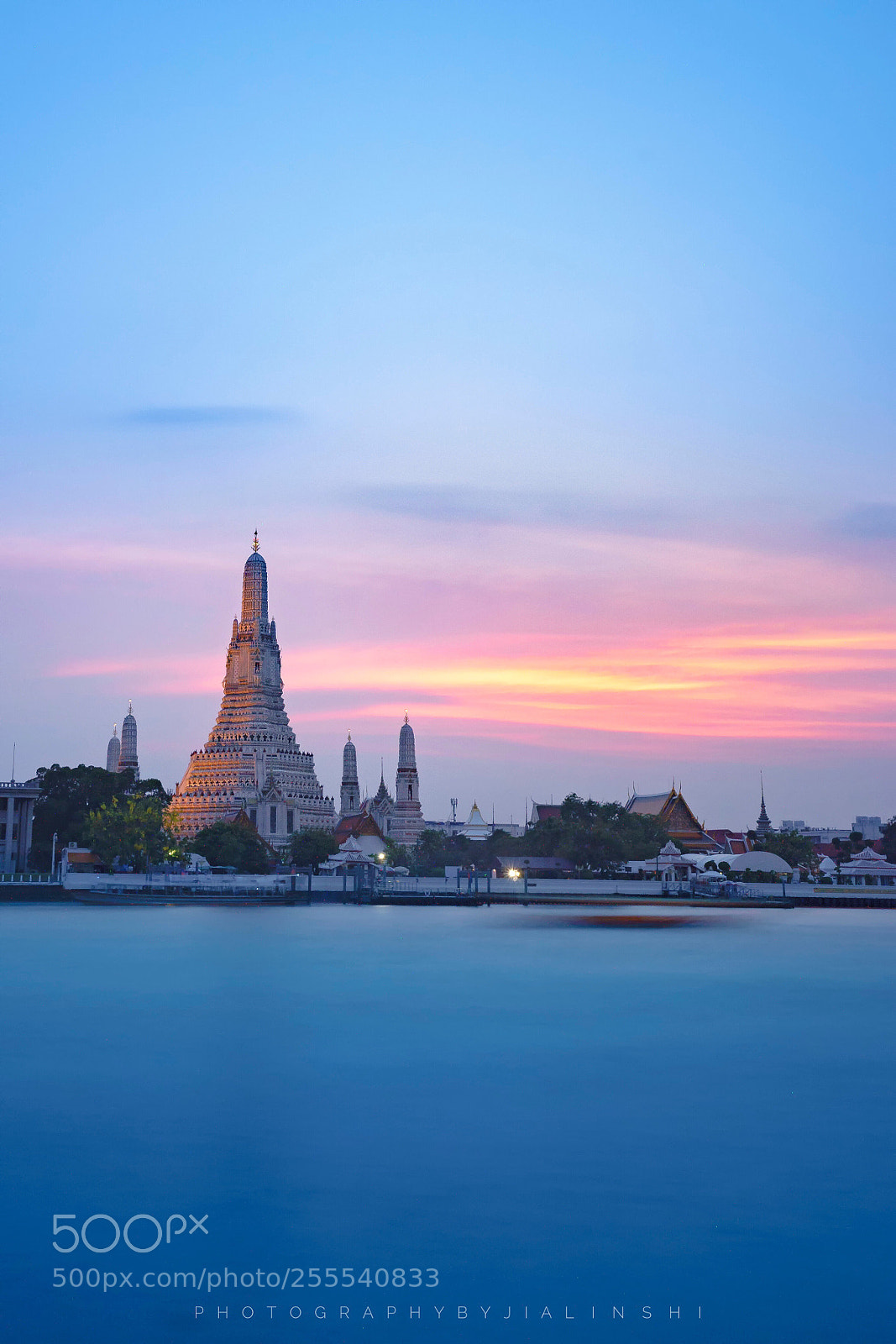 Sony a7 sample photo. Wat arun photography