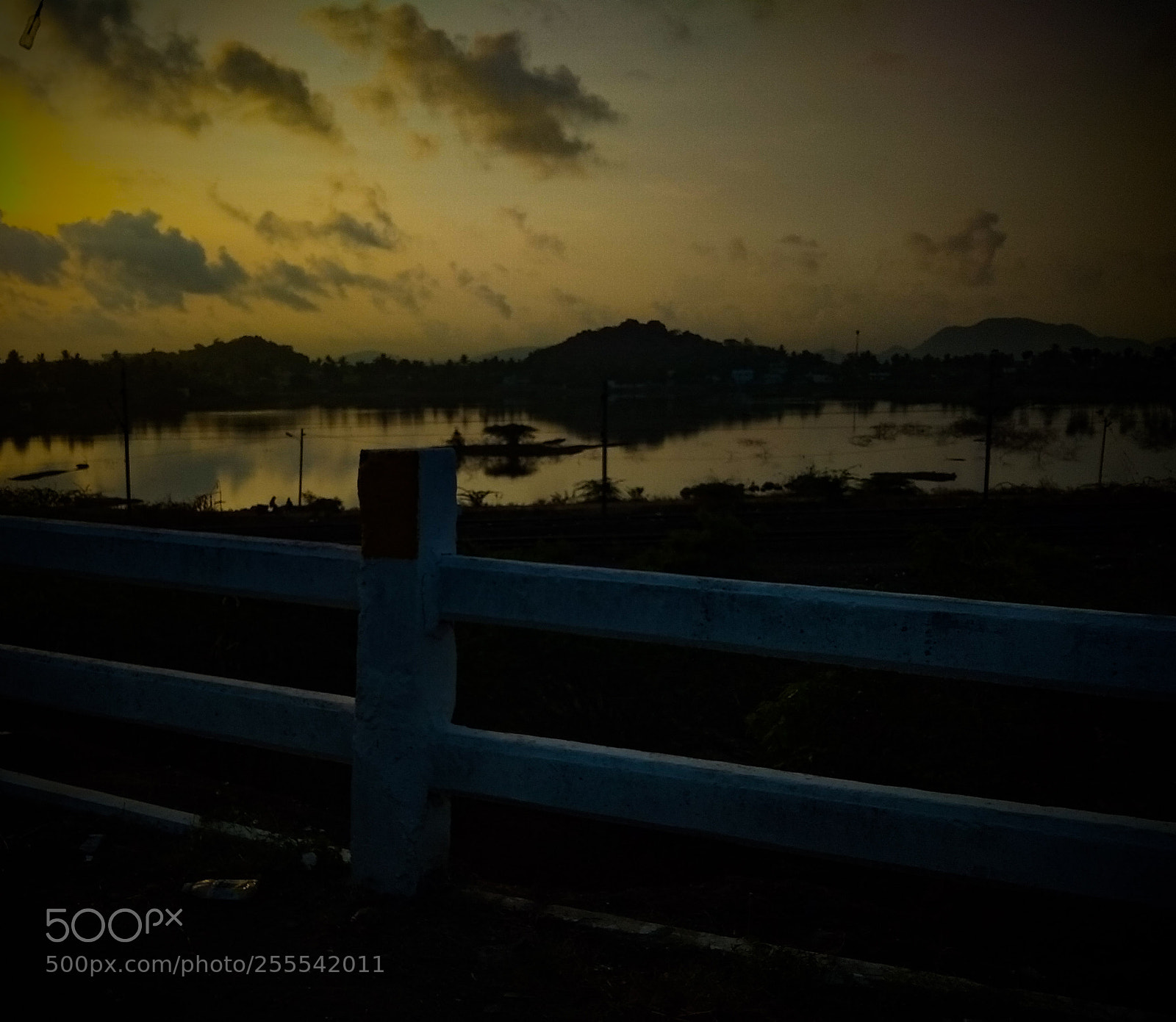 Xiaomi Redmi Note 5A sample photo. Golden hour photography