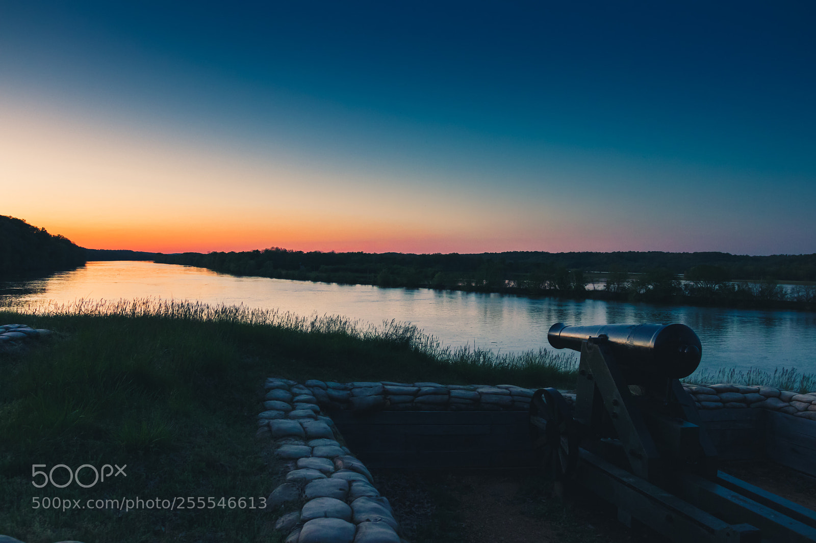 Canon EOS 77D (EOS 9000D / EOS 770D) sample photo. River battery photography