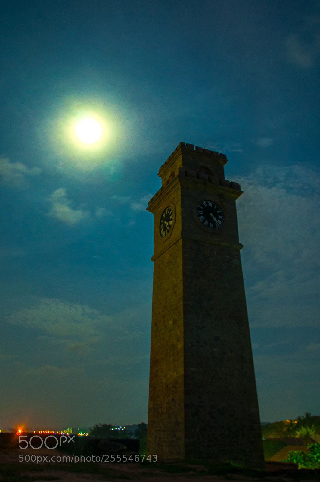 Nikon D90 sample photo. Tower over the moon photography