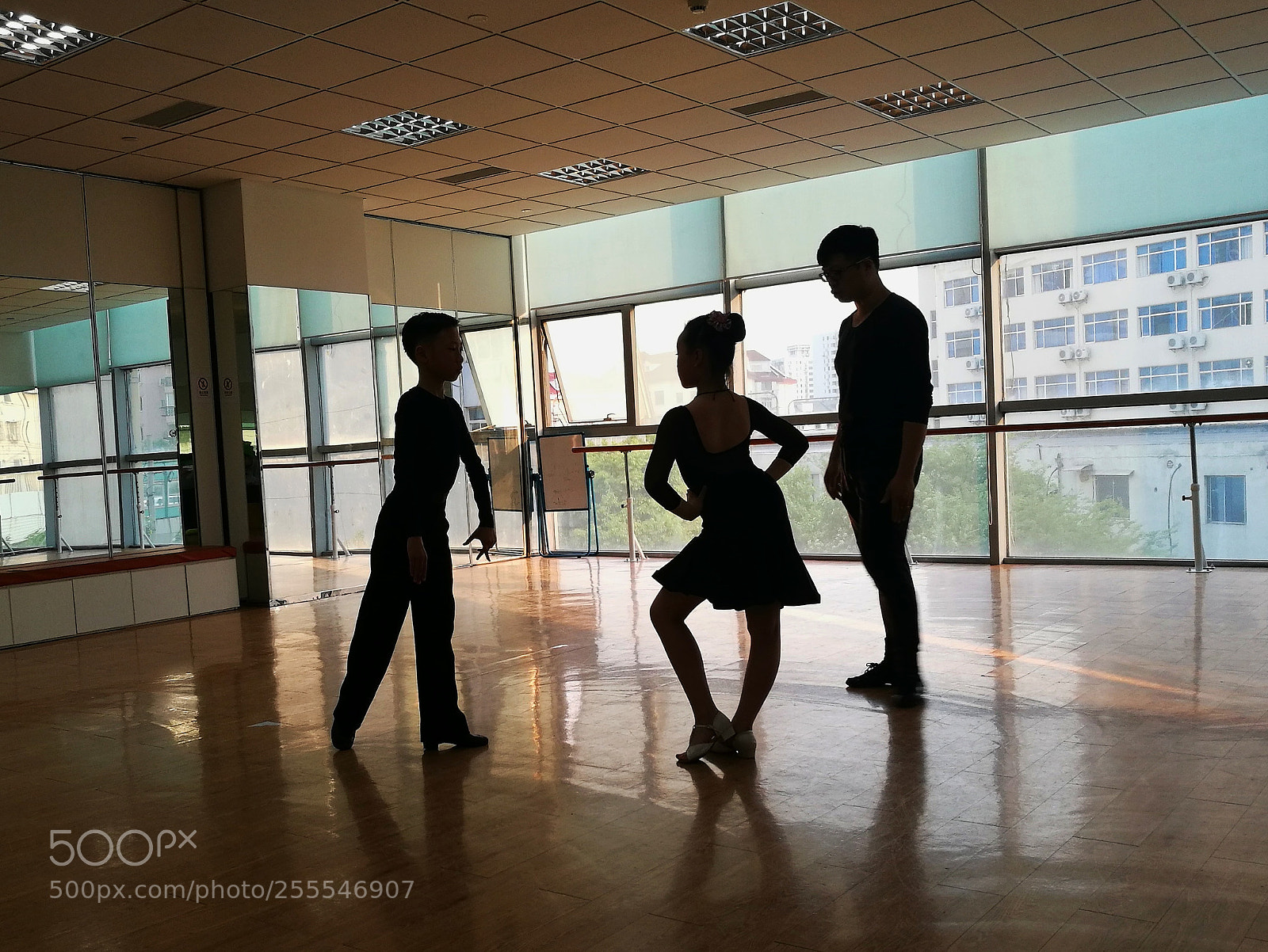 HUAWEI P9 Plus sample photo. Dance in the sunset photography