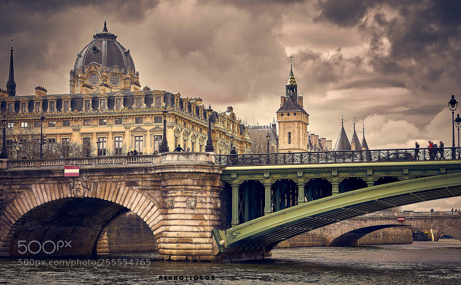 Sony a7R II sample photo. Pont au change photography