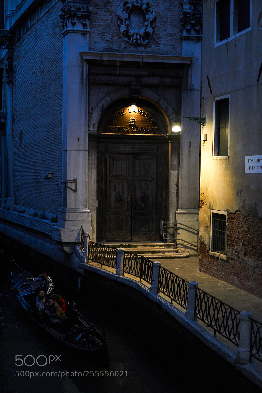 Sony a6000 sample photo. Venice street photography