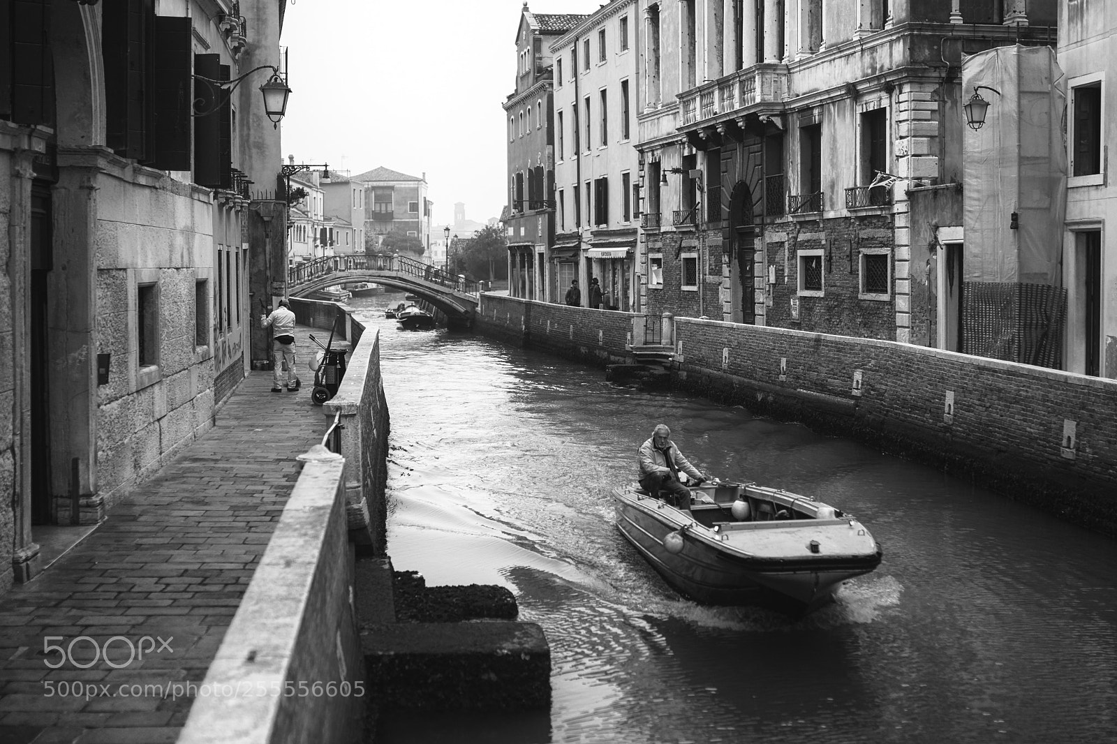 Sony a6000 sample photo. Venice street photography