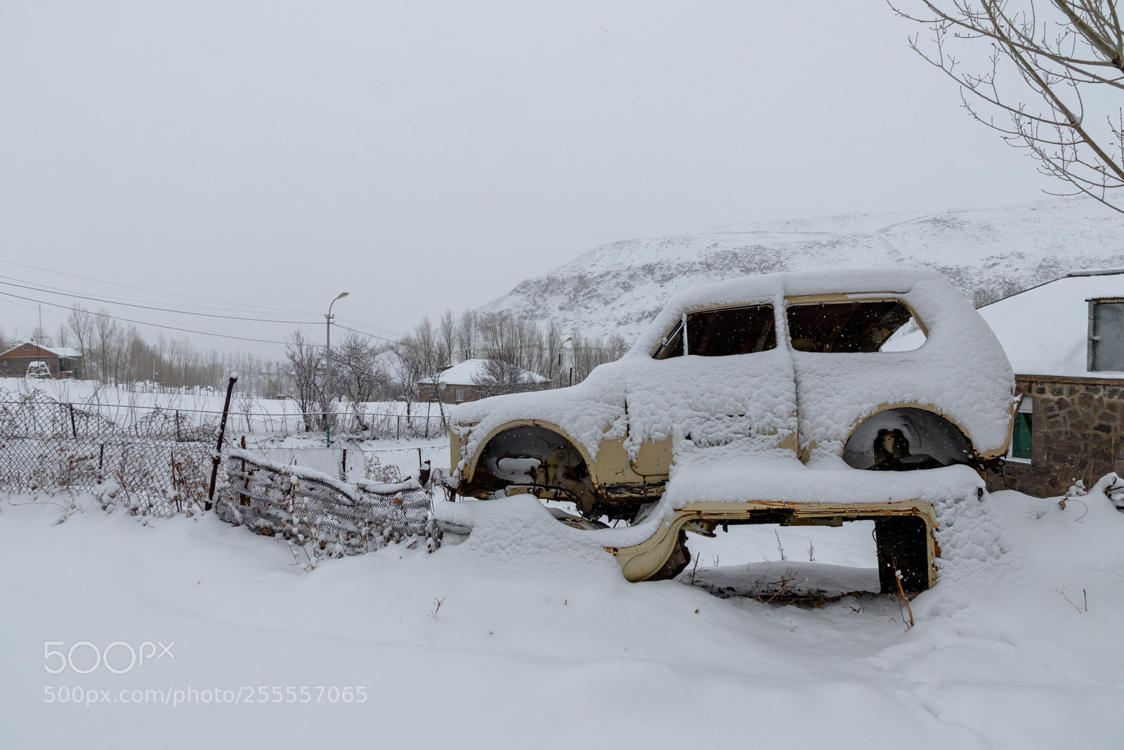 Canon EOS 80D sample photo. Old car at geghhovit photography