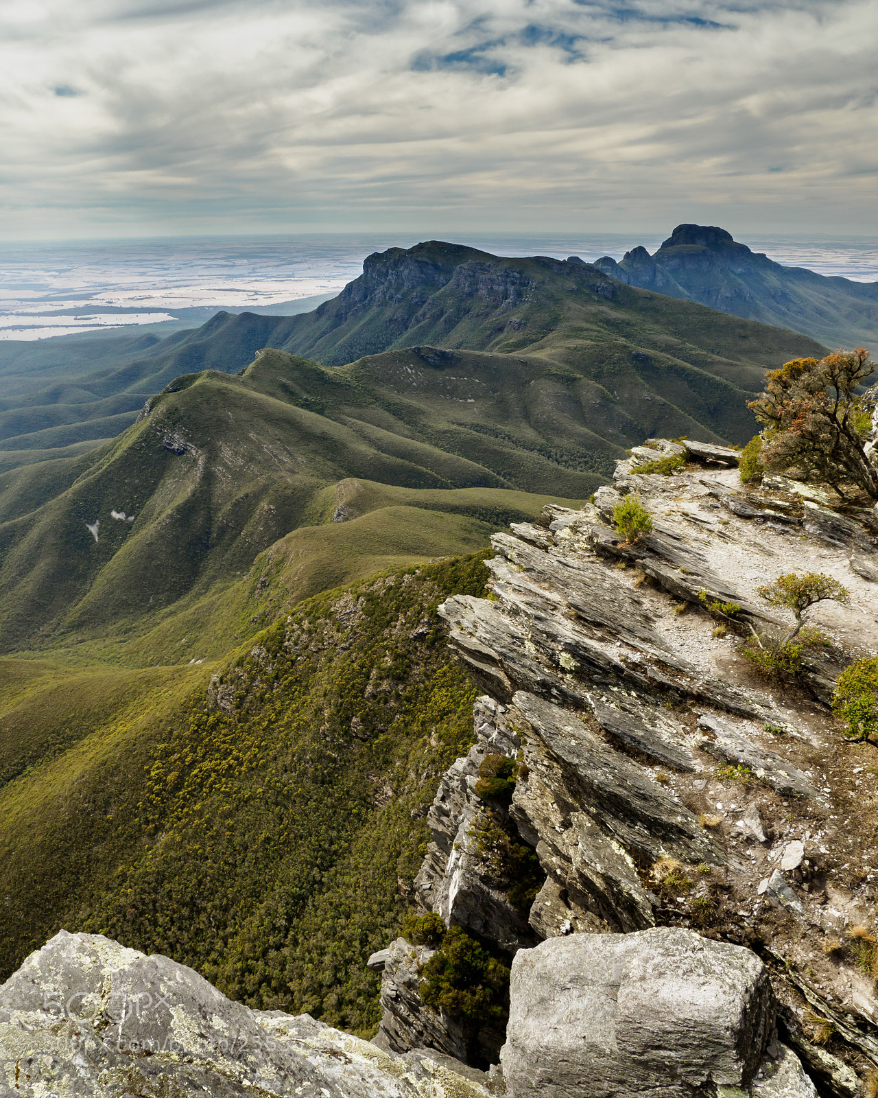 Olympus OM-D E-M5 II sample photo. Bluff knoll summit photography