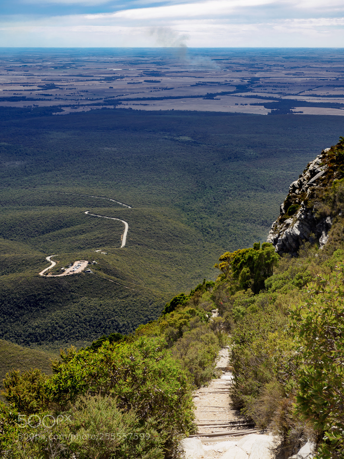 Olympus OM-D E-M5 II sample photo. Bluff knoll descent photography