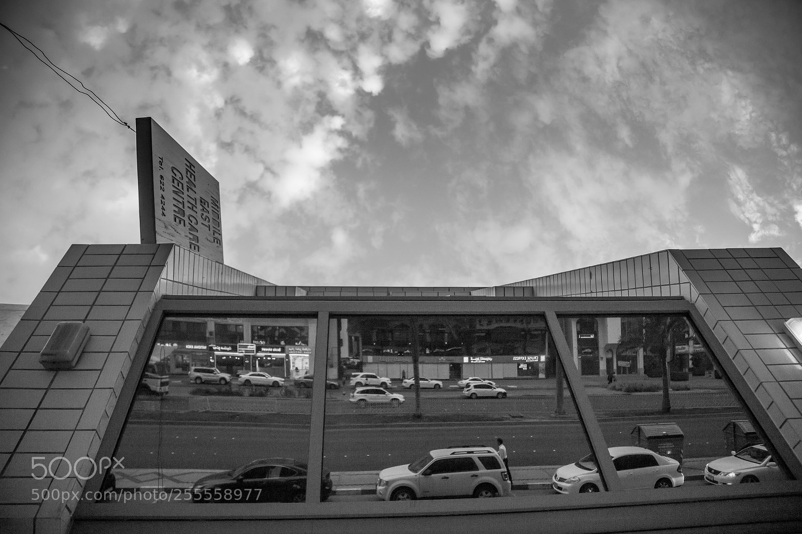 Canon EOS 6D sample photo. Abu dhabi street photography