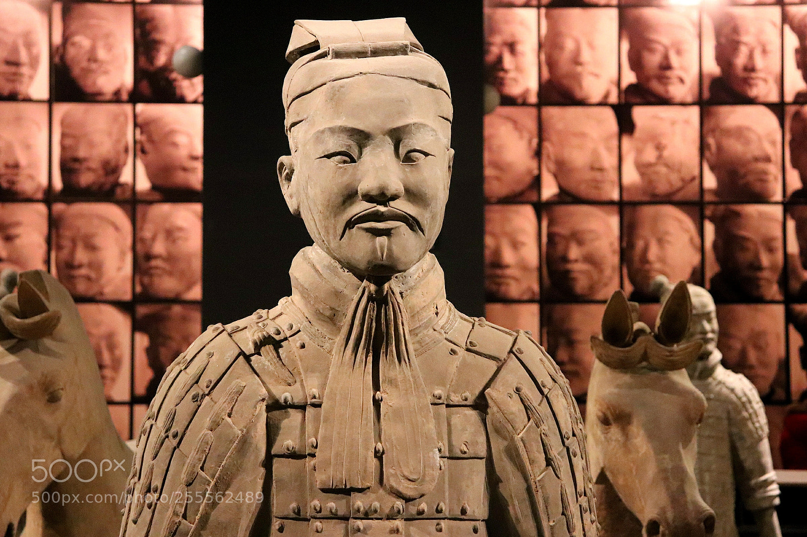 Canon EOS 200D (EOS Rebel SL2 / EOS Kiss X9) sample photo. Terra cotta warriors photography