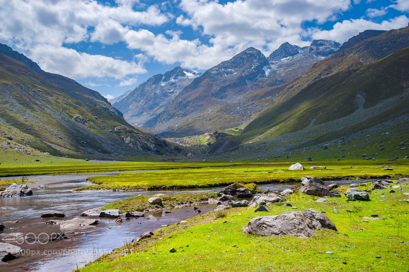 Sony a7 sample photo. Izmis lake trek photography