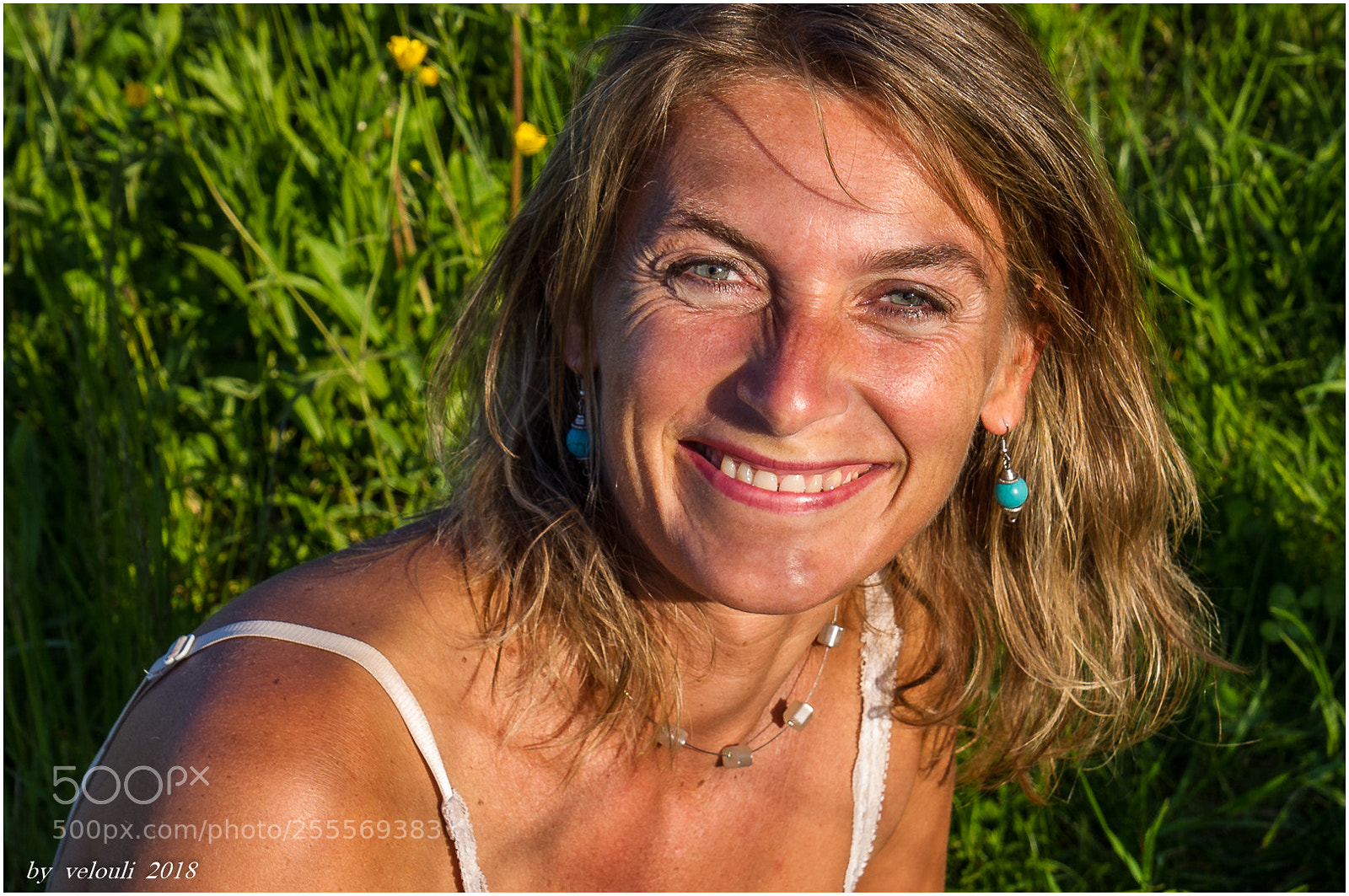 Pentax K-x sample photo. Jolanda smiling photography