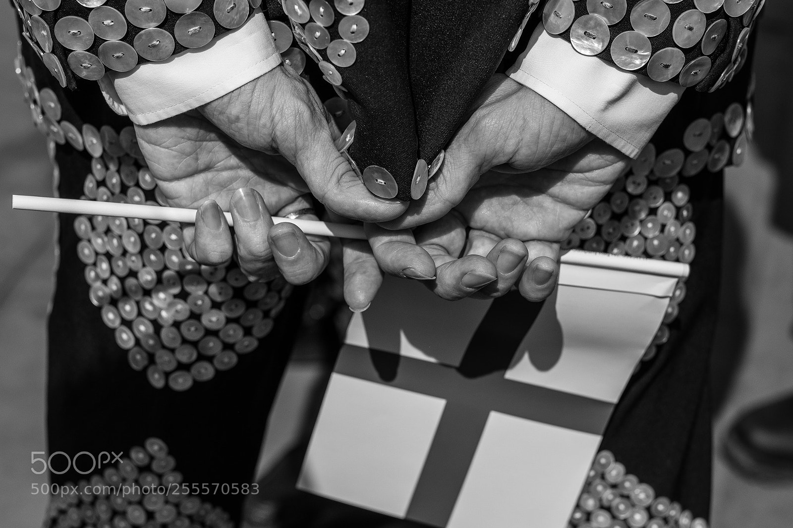 Fujifilm X-T1 sample photo. Challenge hands photography