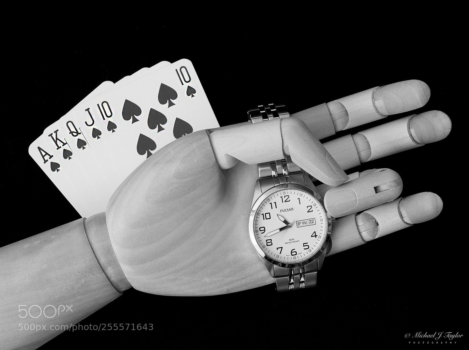 Panasonic Lumix DC-G9 sample photo. Challenge hands photography